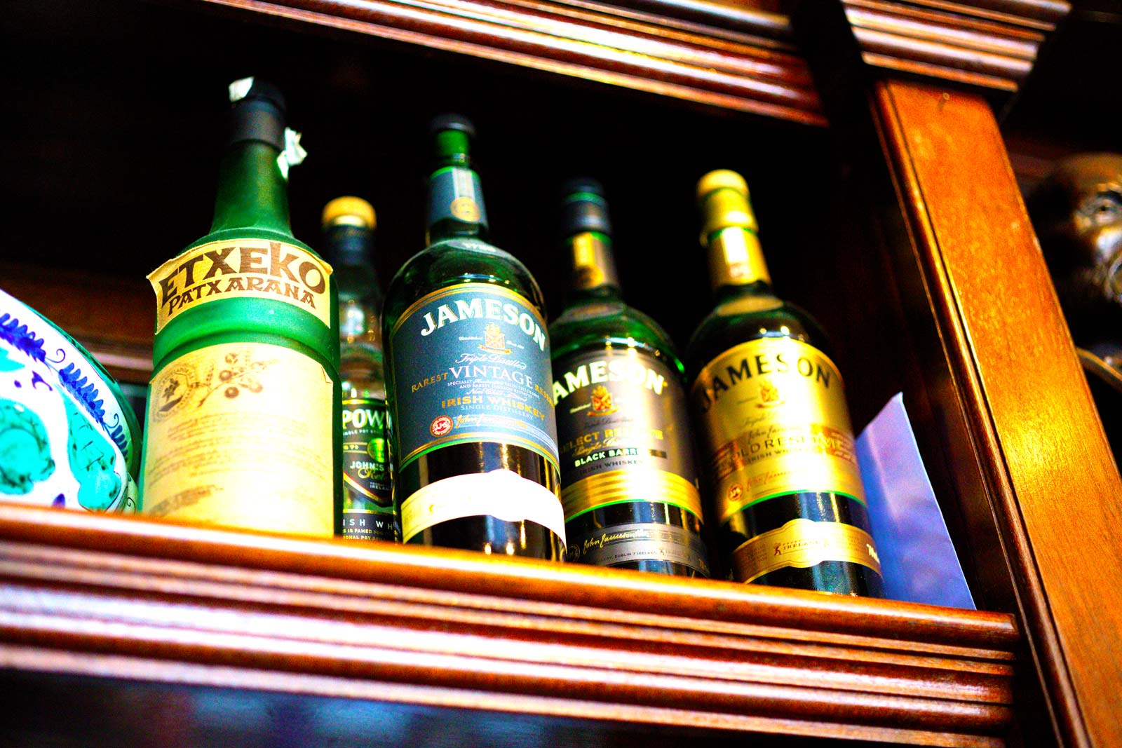 Jamesonwhiskey Finnegans Of Dalkey