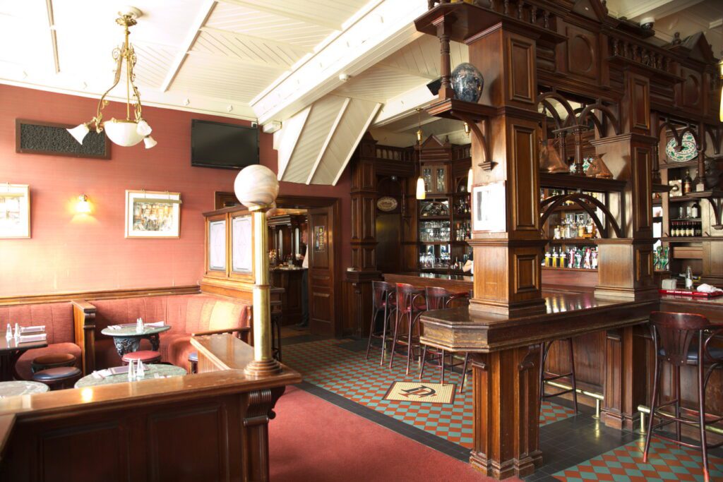 Inside Finnegans of Dalkey, Bar, Irish Pub, Traditional,
